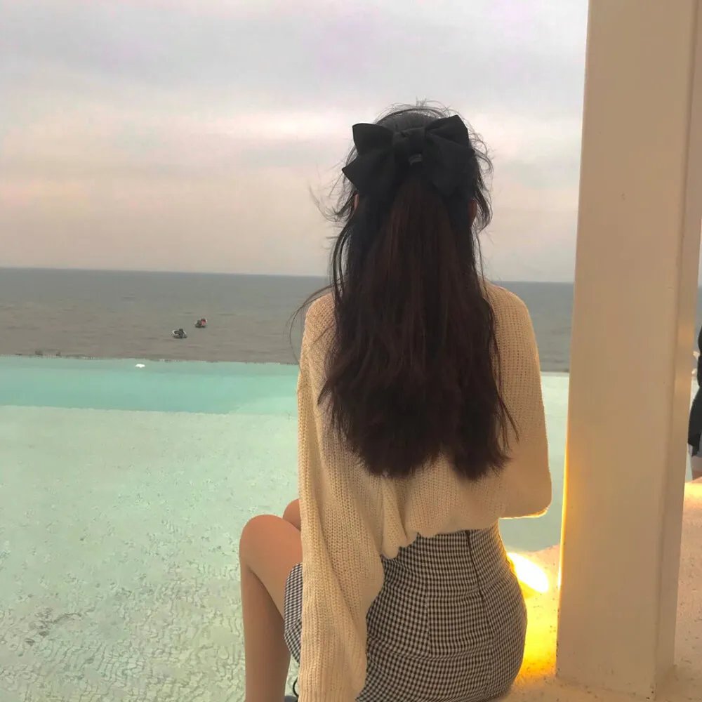 夏之地狱封面